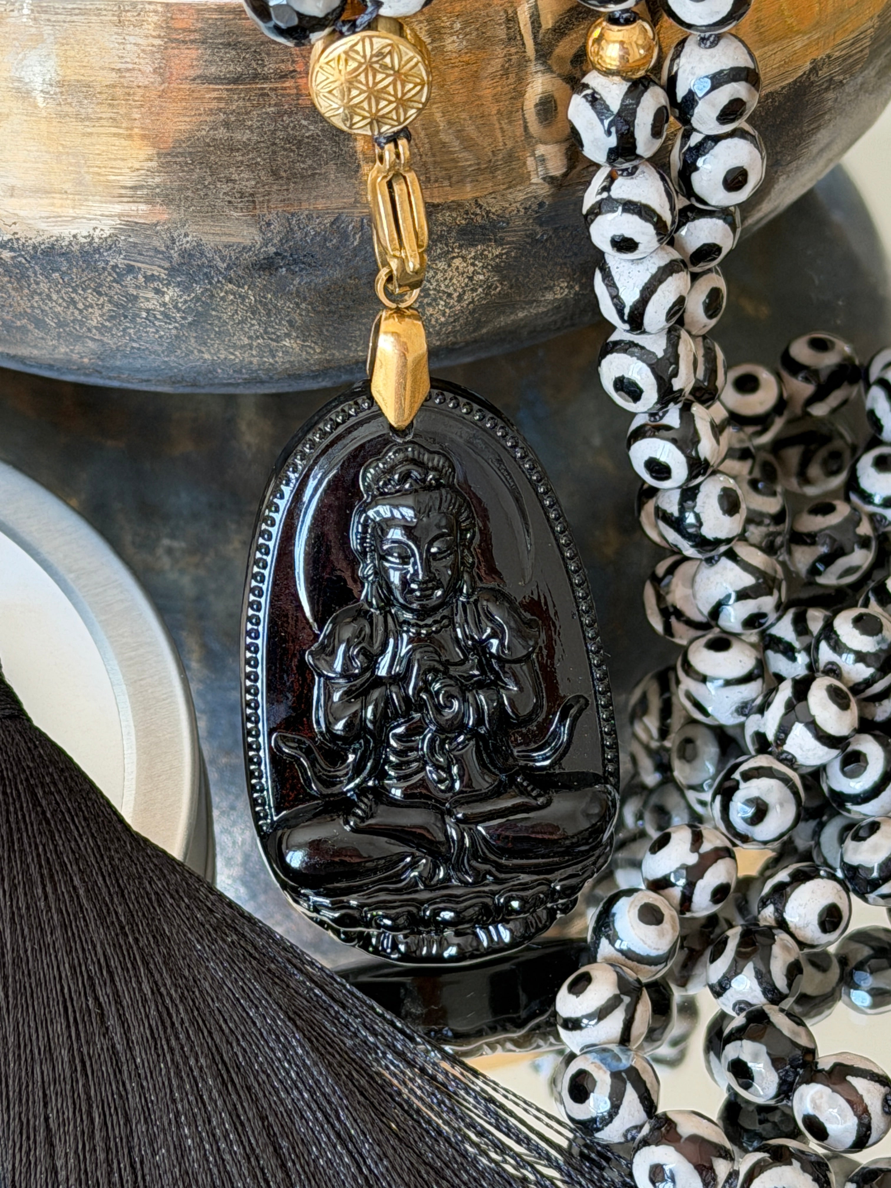 Mala XXL en Agate dzi - (re)trouver son centre - Ancrage