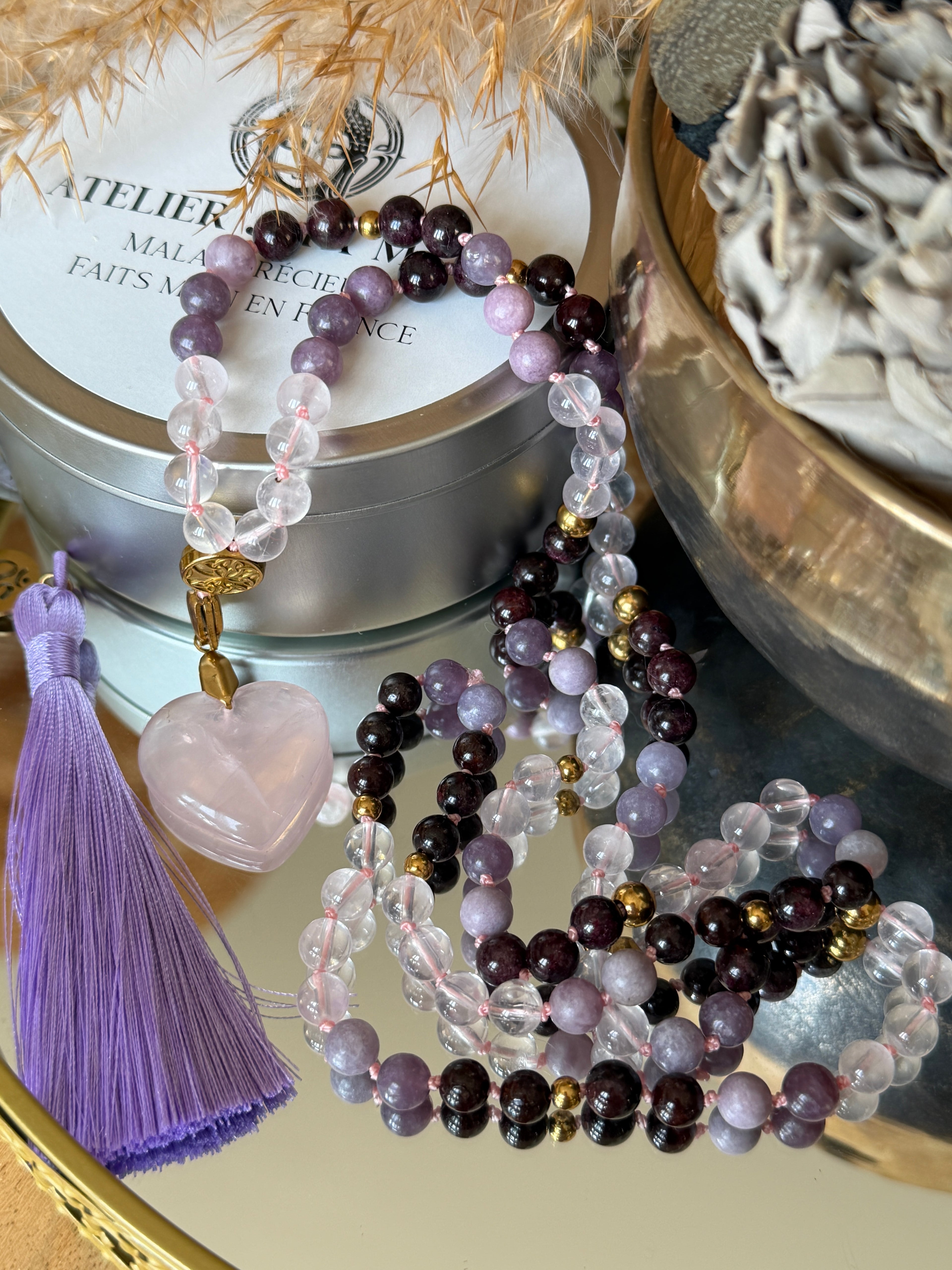 Mala n°111 - (re)prendre sa place - Morganite, Grenat et Lépidolite