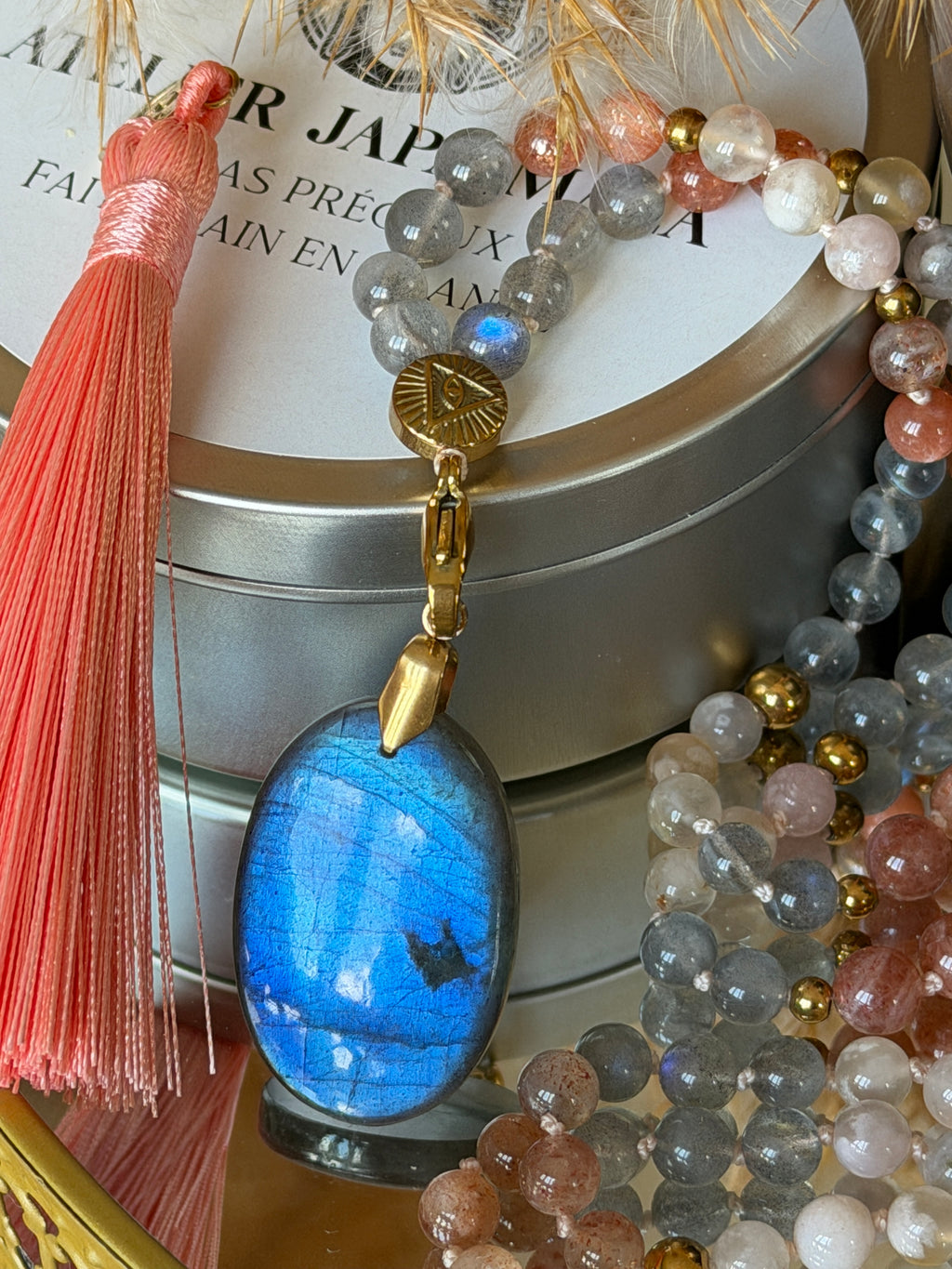 Mala n°104 - Retrouver la lumière - Labradorite, Pierre de soleil et Agate fleur de cerisier