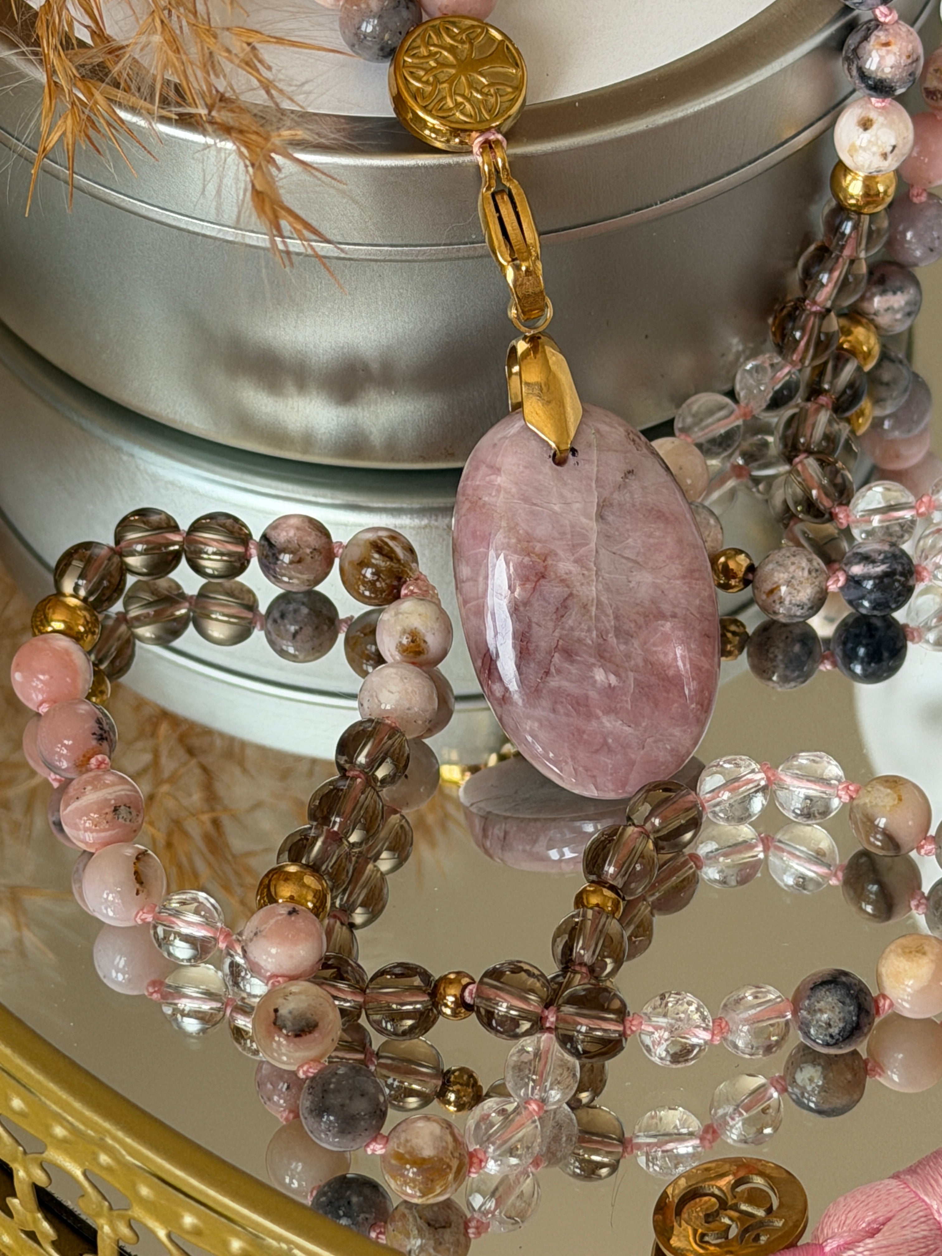 Mala n°137 - Nouveau souffle - Opale rose, Quartz fumé et Cristal de roche