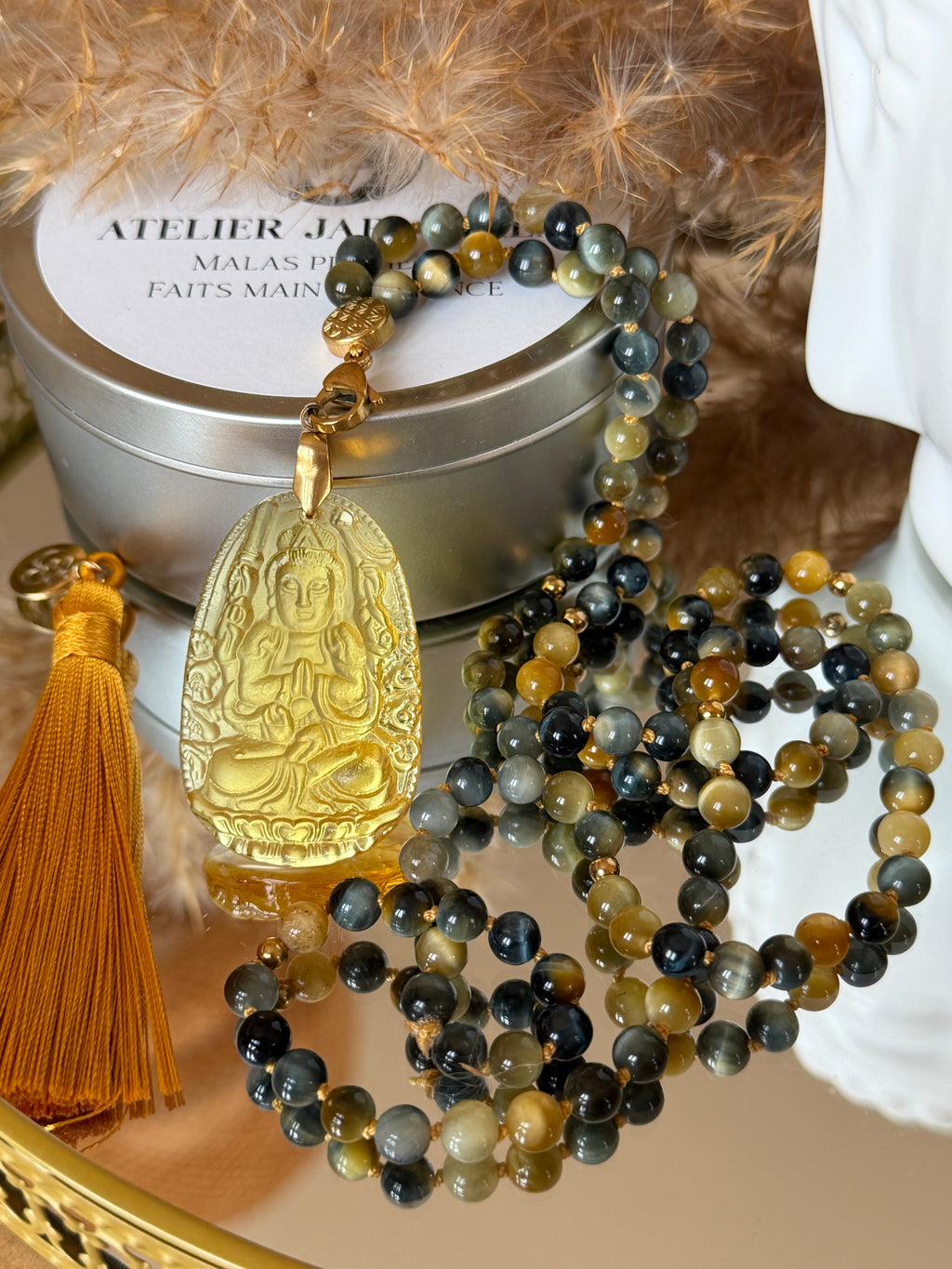 Mala en Oeil de tigre gris - Protection et confiance
