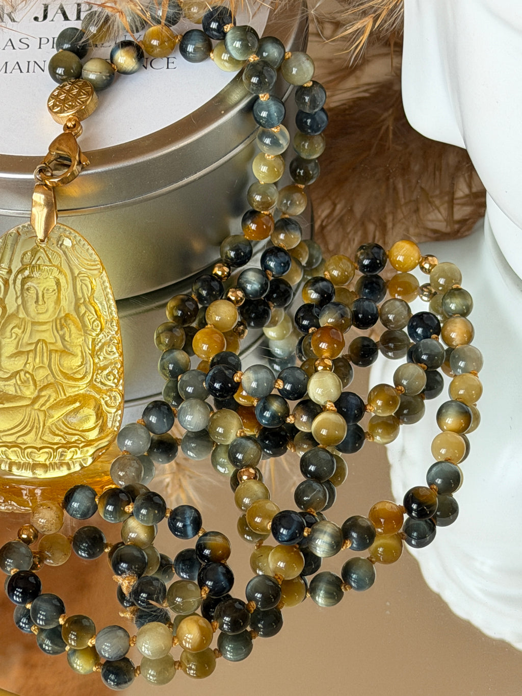 Mala en Oeil de tigre gris - Protection et confiance