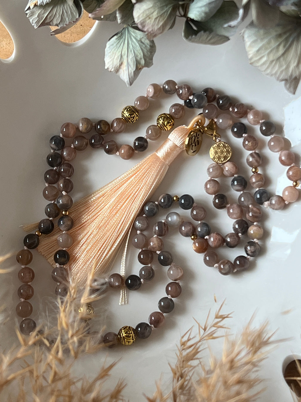 Mala en Pierre de lune noire - Réconfort et Apaisement