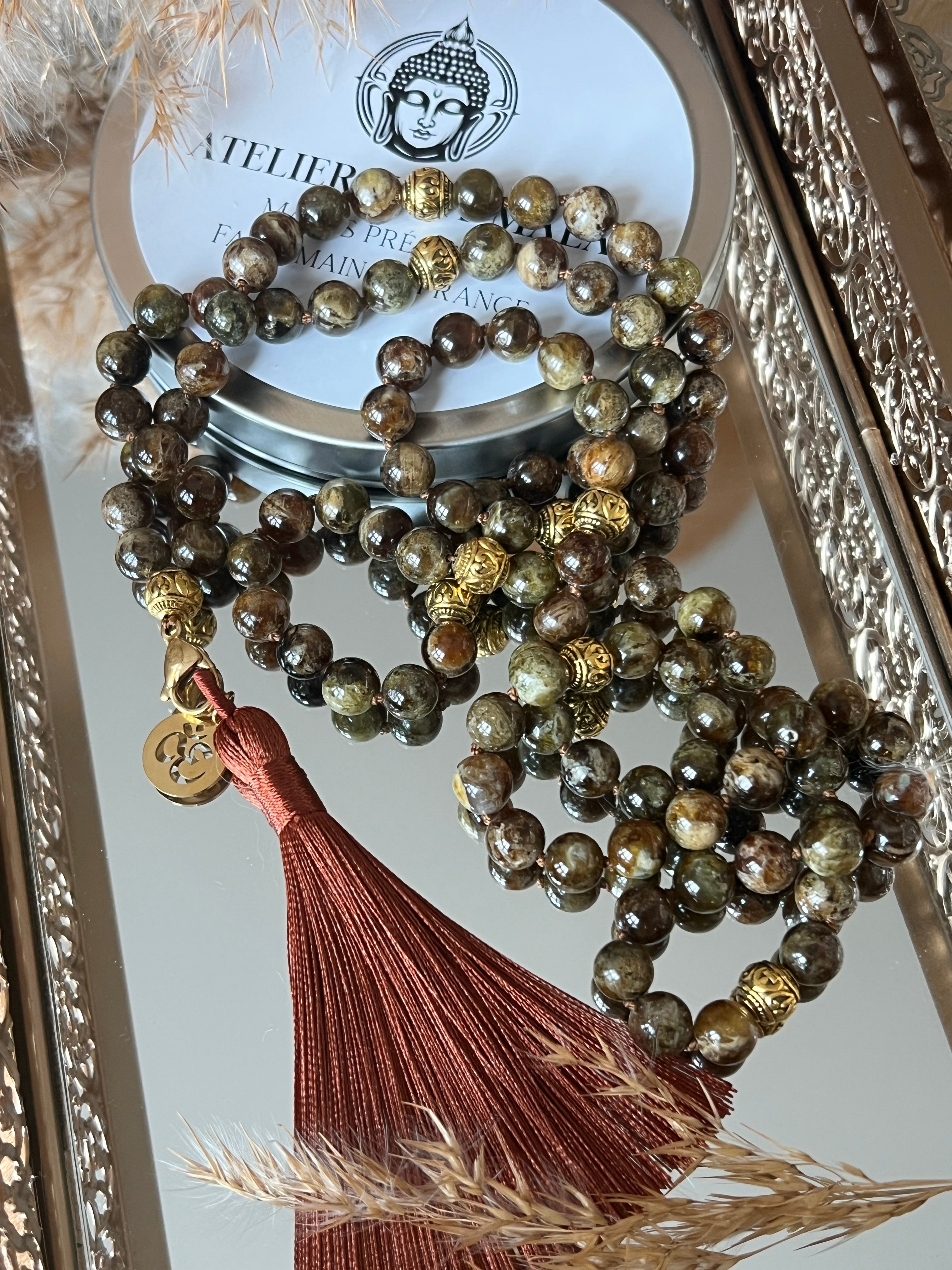 Mala XXL précieux en Grenat brun - Persévérance et courage