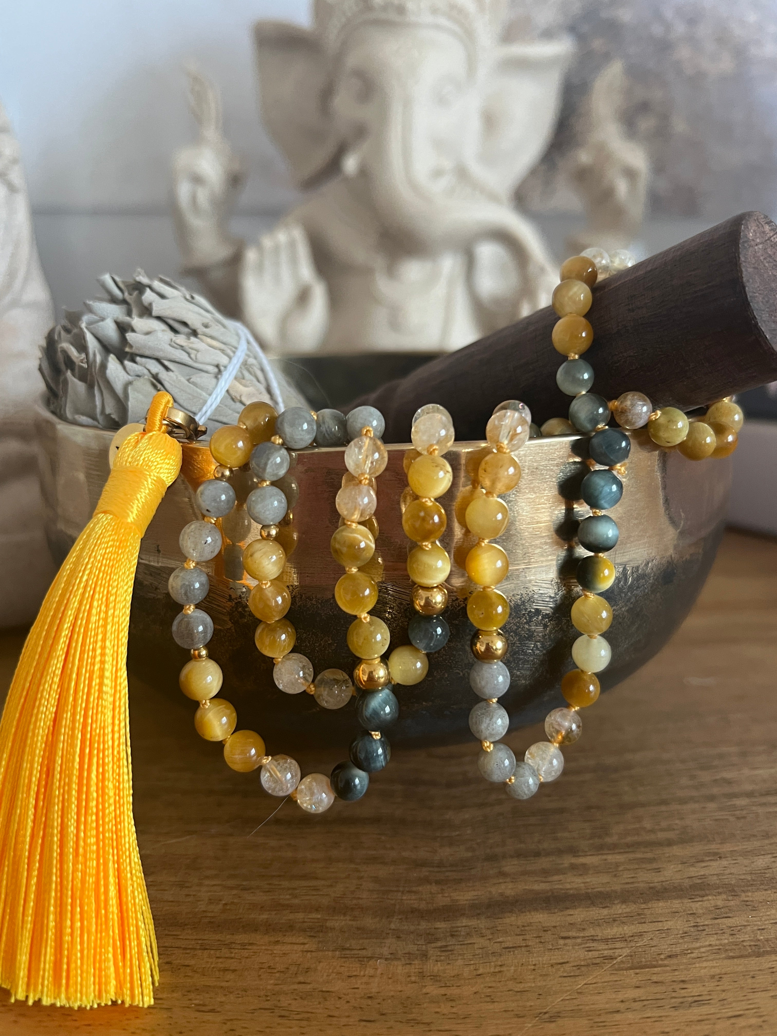Mala n°43 - Puissance solaire - Citrine, Oeil de tigre gris et Labradorite