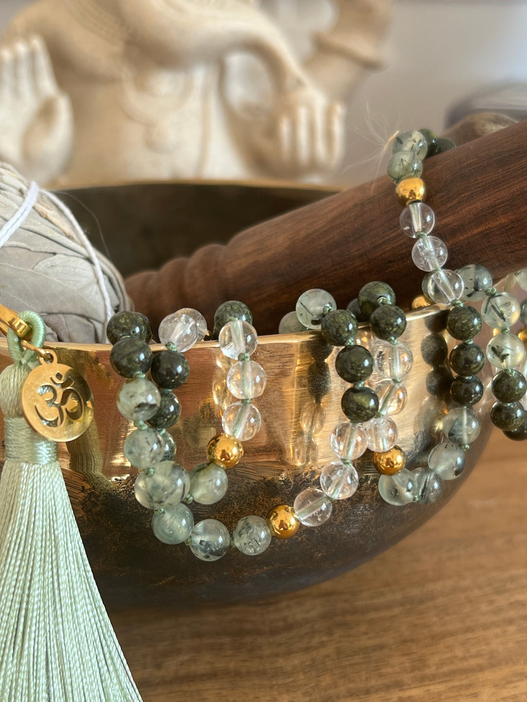 Mala n°41 - Equilibre du coeur - Préhnite, Serpentine et Cristal de roche