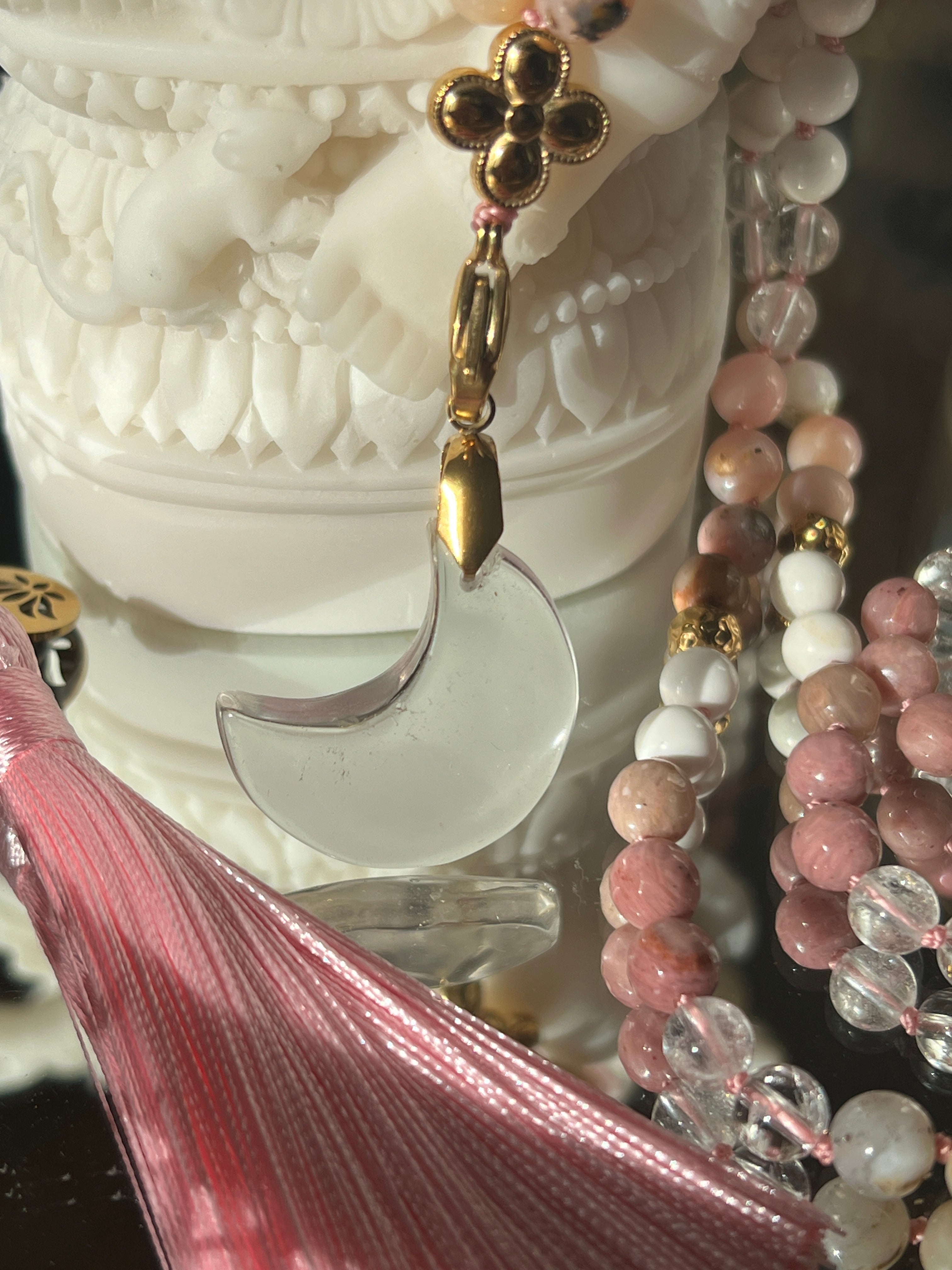 Mala n°45 - Réconciliation du coeur - Opale rose, Magnésite, Cristal de roche et Rhodonite