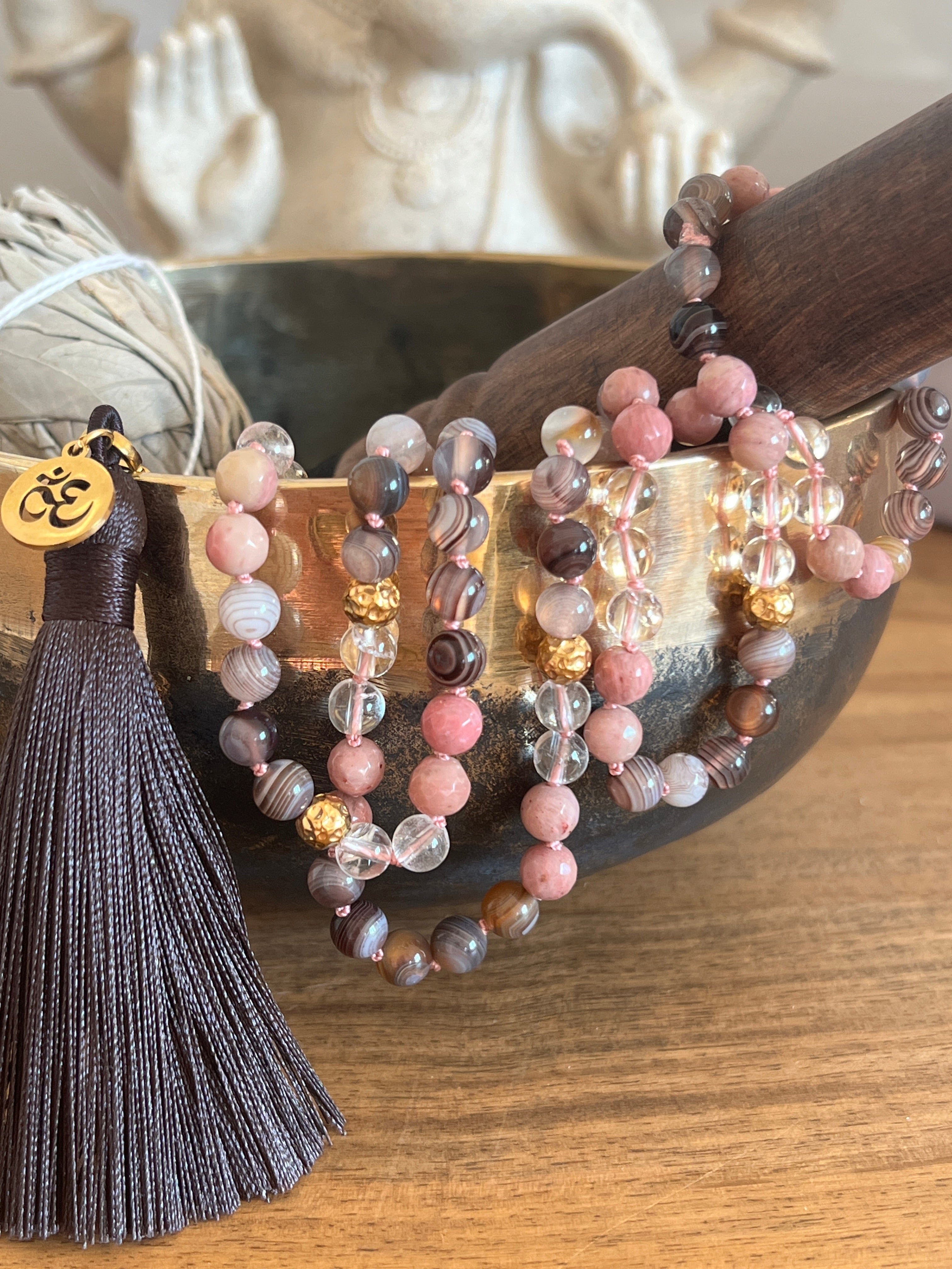 Mala n°47 - Emotions en équilibre - Agate du Botswana, Cristal de roche et Rhodonite