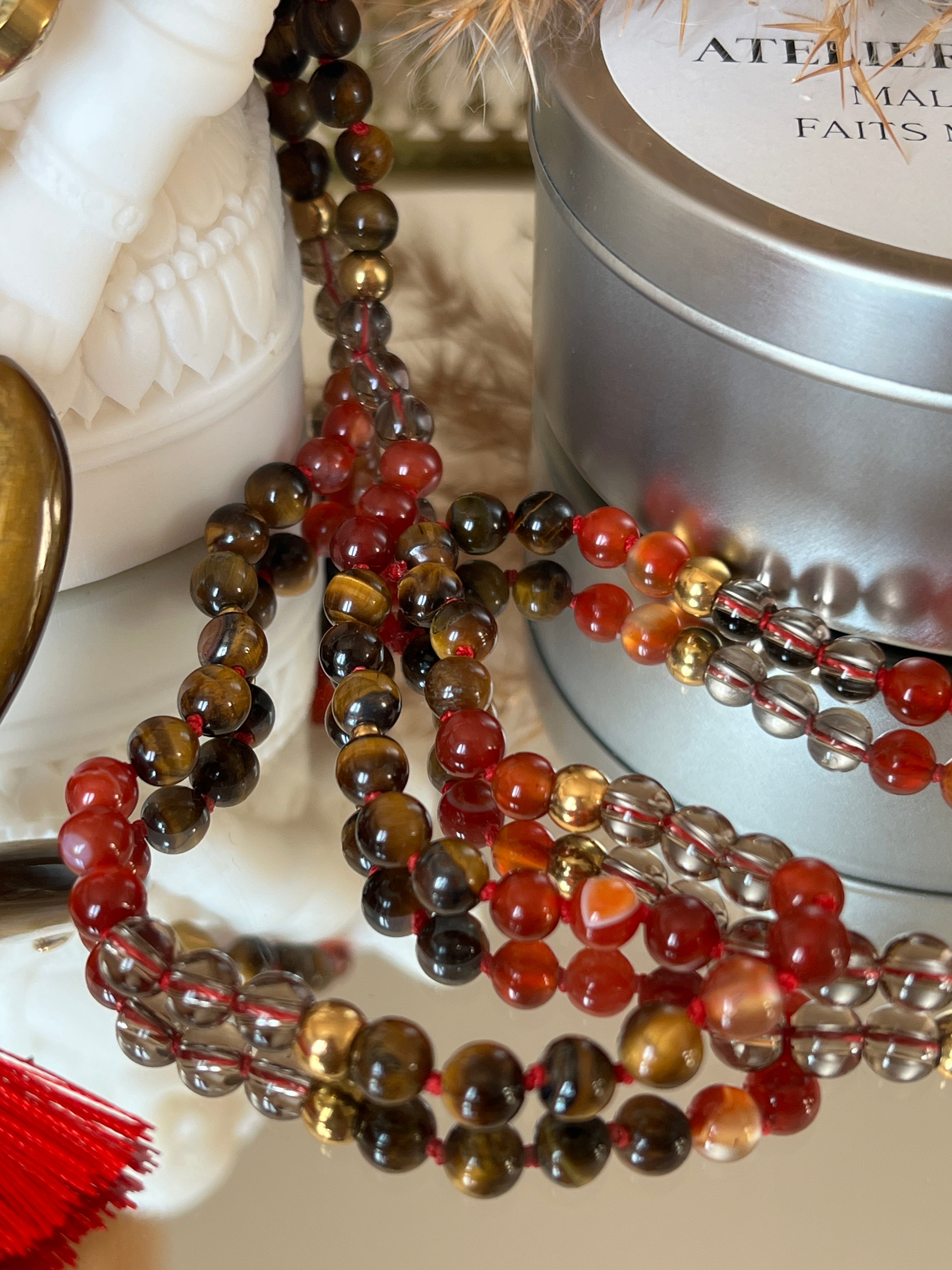 Mala n°55 - Puissance vitale - Cornaline, Oeil de tigre et Quartz fumé