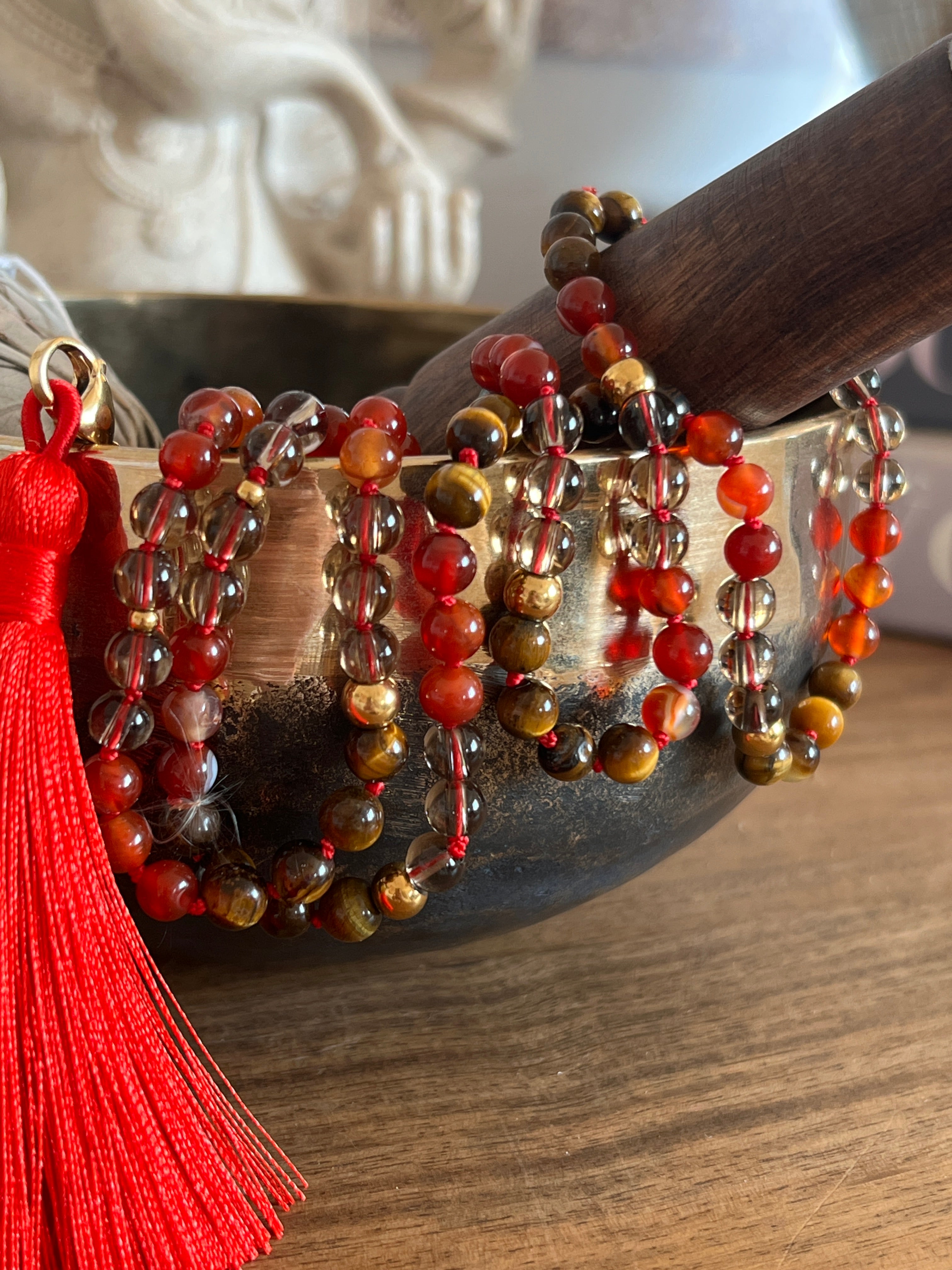 Mala n°55 - Puissance vitale - Cornaline, Oeil de tigre et Quartz fumé