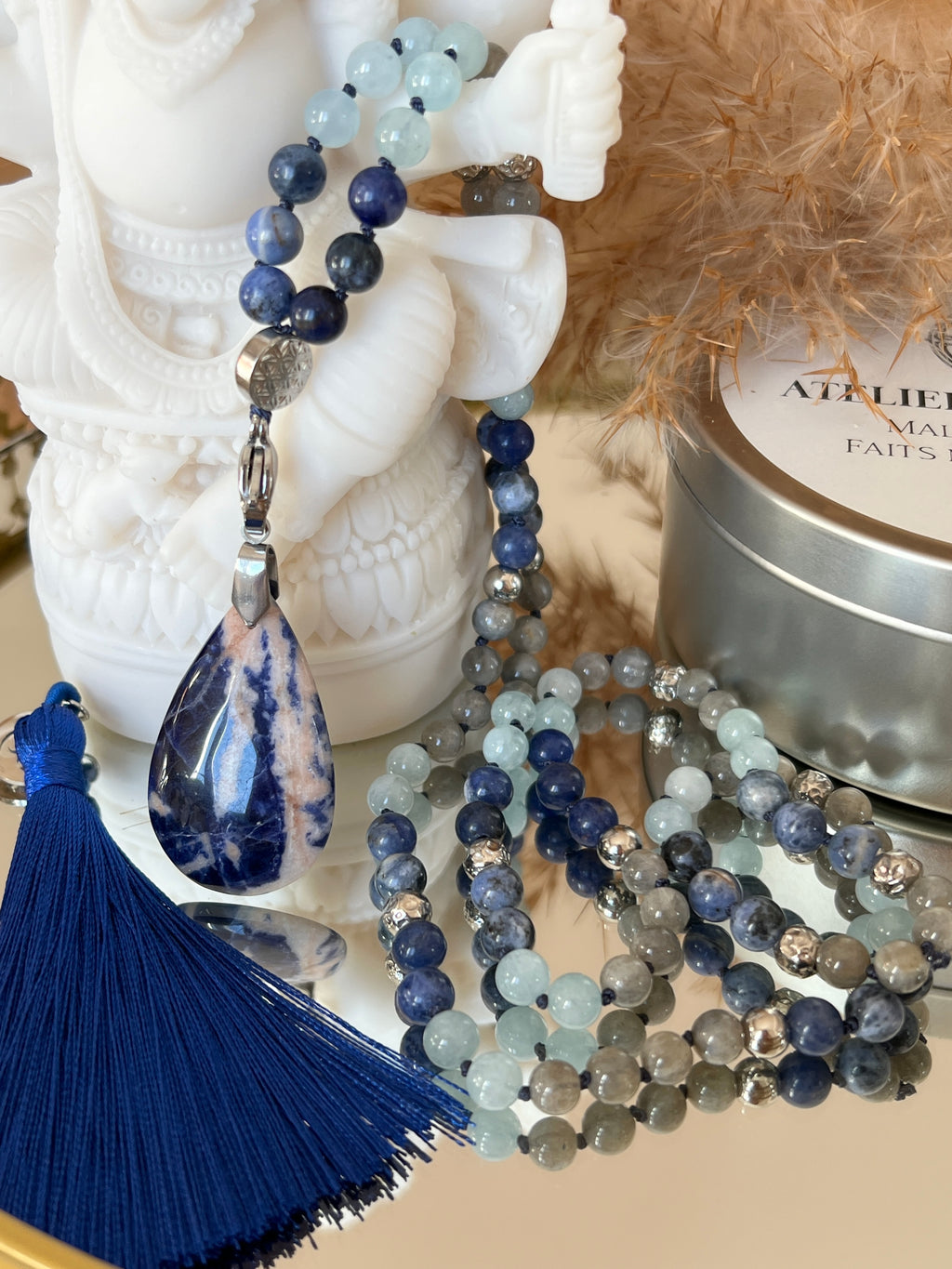 Mala n°48- Vérité alignée - Sodalite, Aigue marine et Labradorite
