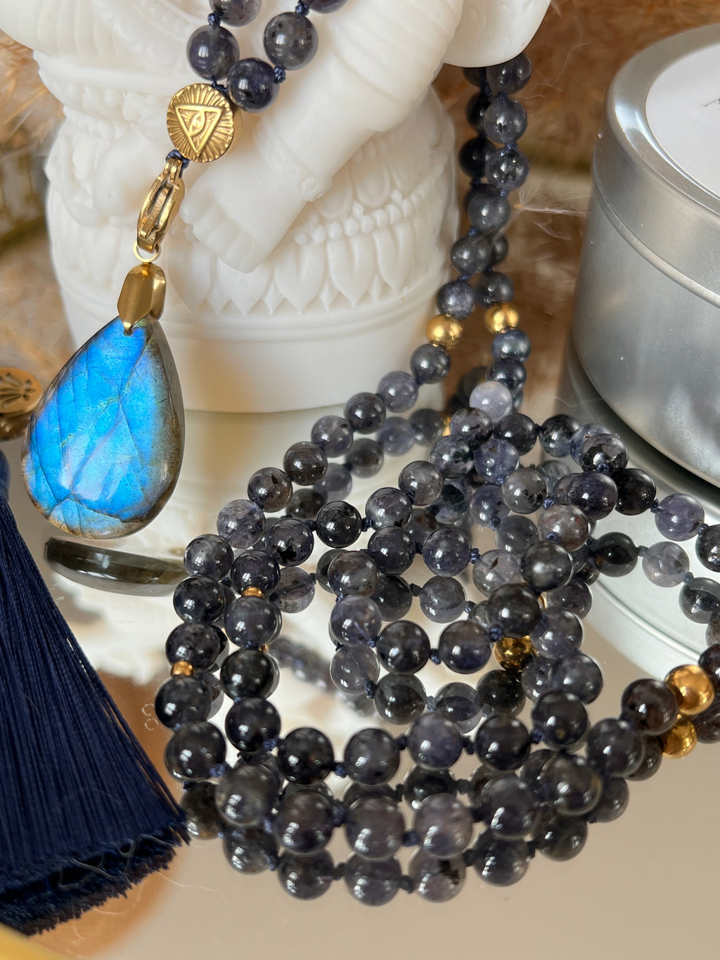 Mala précieux en iolite - Equilibre émotionnel