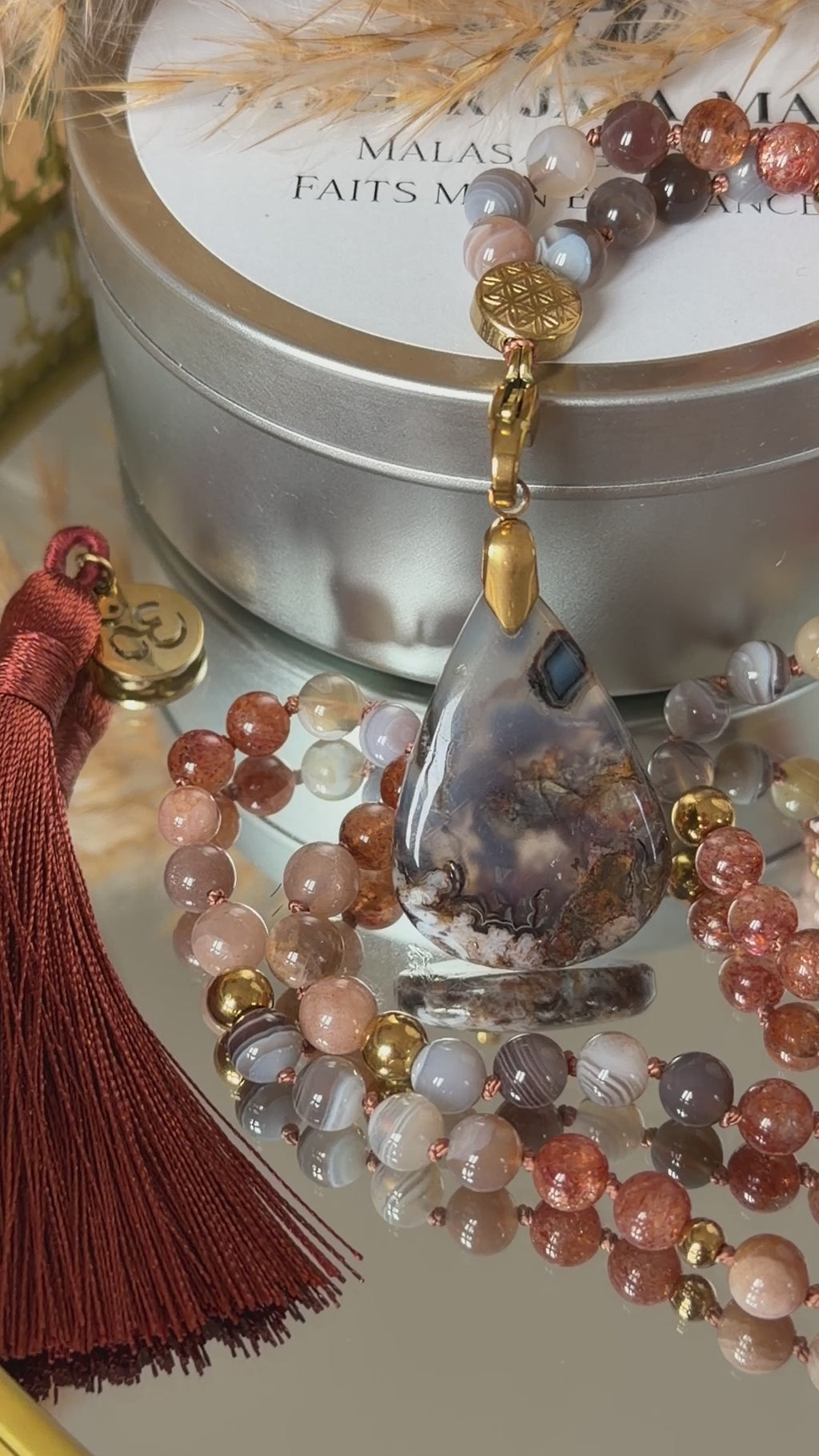 Mala n°126 - Après l'orage - Pierre de soleil, Agate du Botswana et Pierre de lune