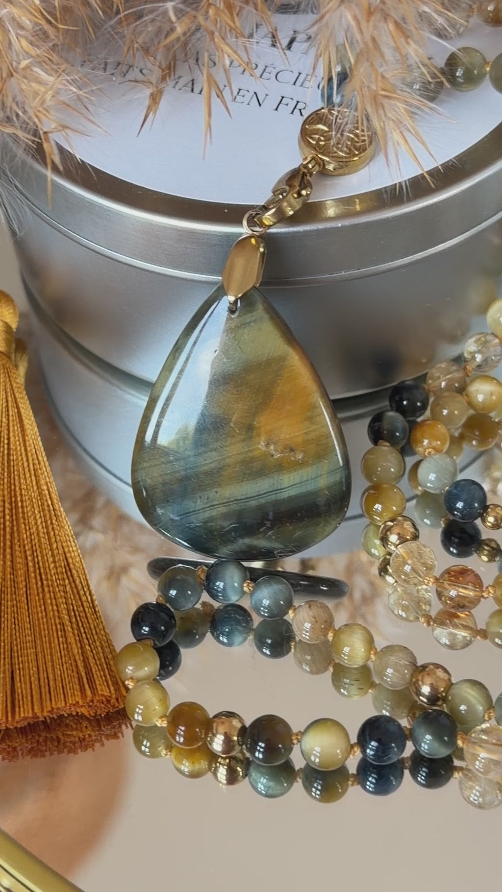 Mala n°128 - Abondance protégée - Oeil de tigre gris, Citrine et Oeil de tigre doré