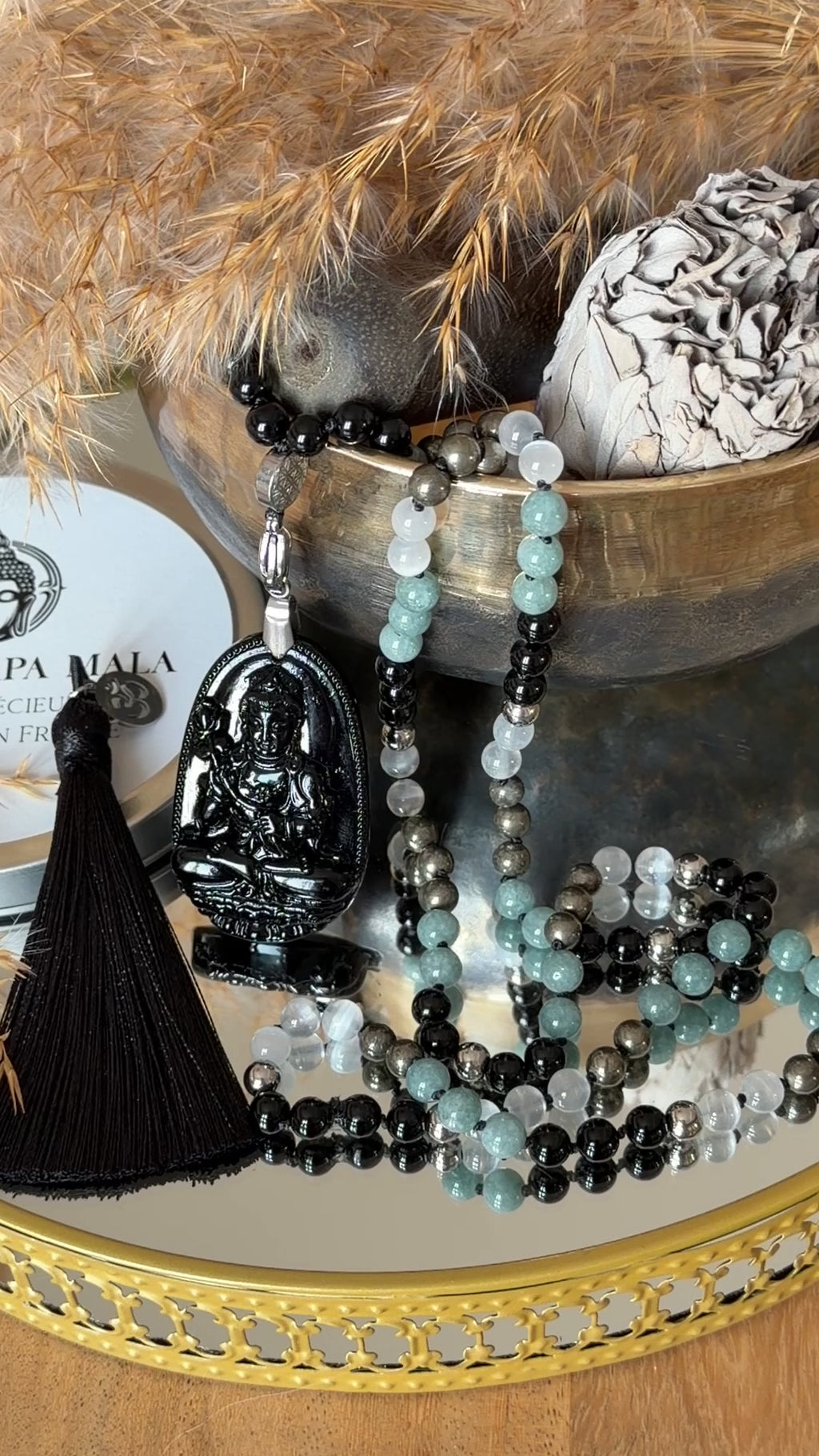 Mala n°112 - Fondations sacrées - Onyx noir, Sélénite, Pyrite et Jade du Guatemala