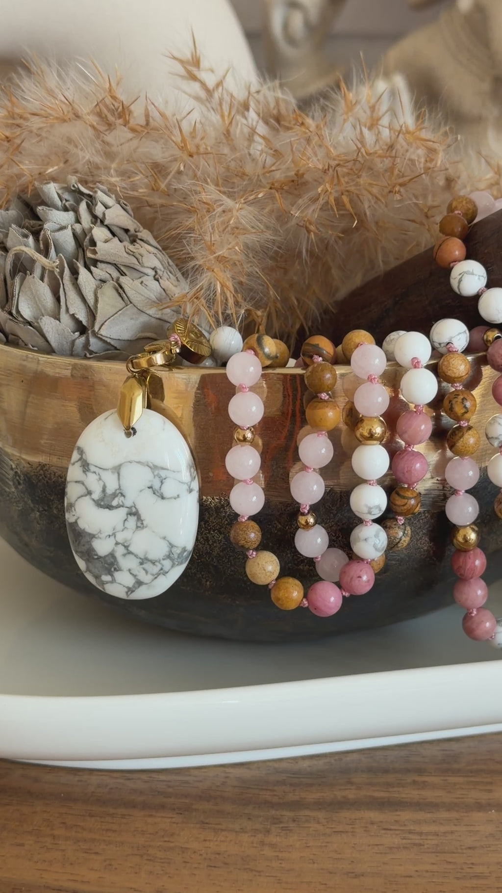 Mala n°129 - Se retrouver - Howlite, Rhodonite, Quartz rose et Jaspe paysage