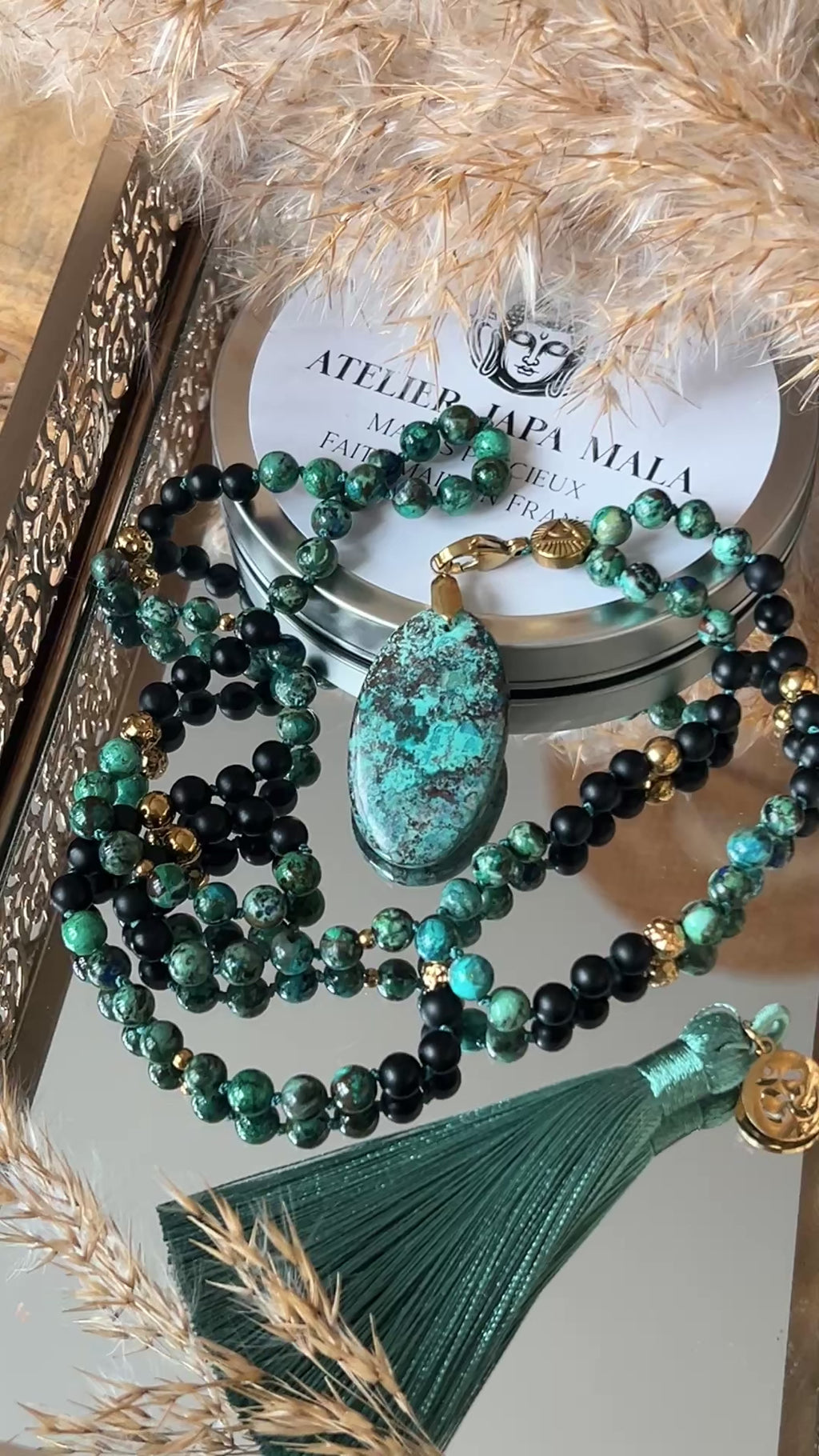Mala n°38 - Ancrage assumé - Chrysocolle et Onyx mat